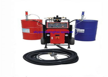 Máquina impermeável 8Kg/Min Spray Insulation Equipment do pulverizador de Polyurea