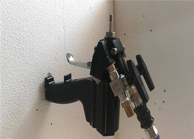 isolação de pouco peso da espuma da arma de pulverizador 2.0kg do poliuretano 24Mpa